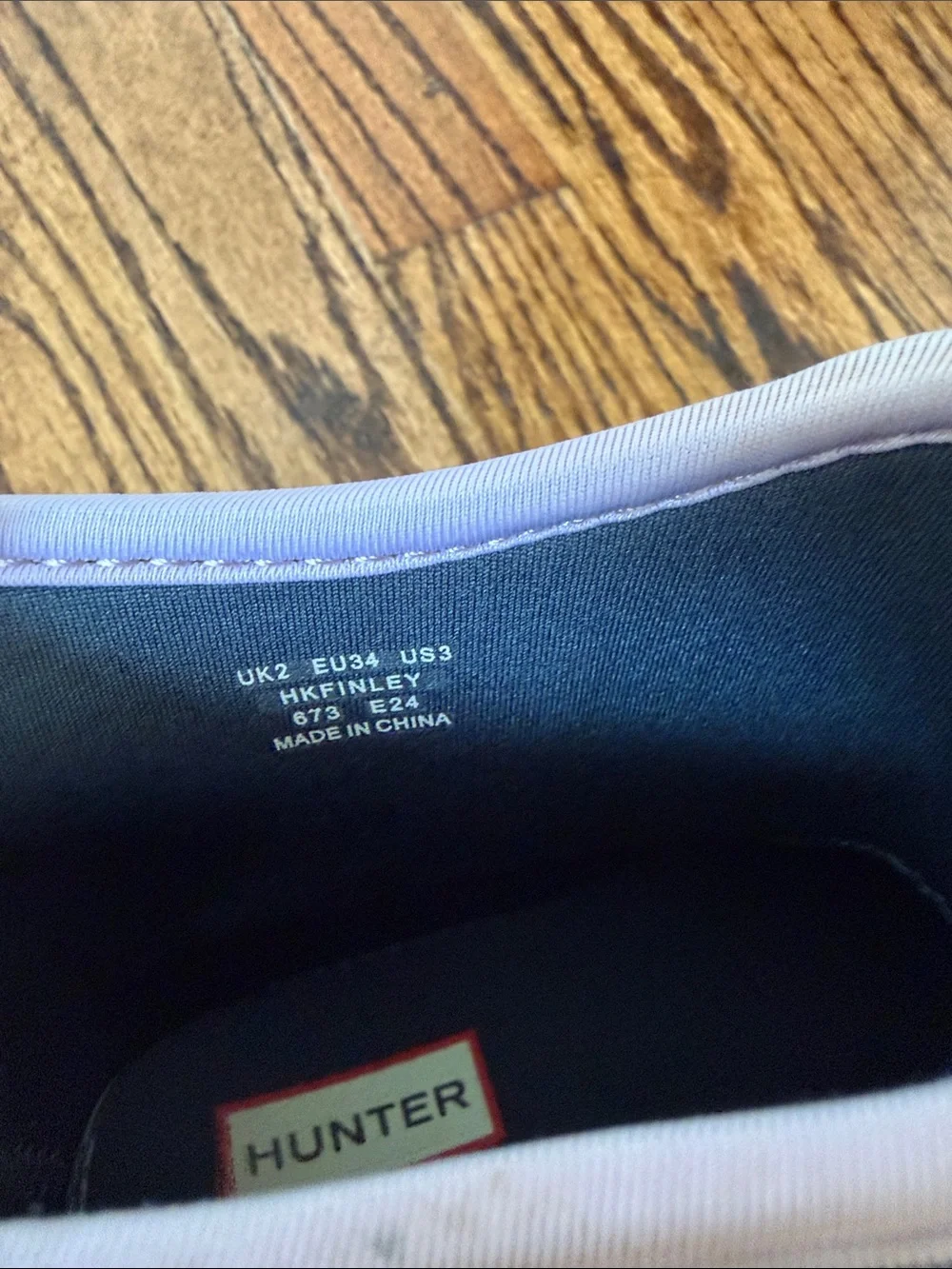 Hunter Kids Chelsea Rain Boots sz 2/3 - Navy w lavender trim